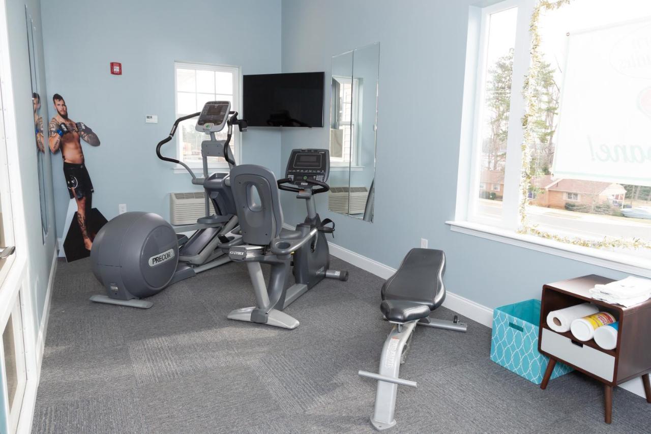 The Acorn Suites Mebane Exteriör bild