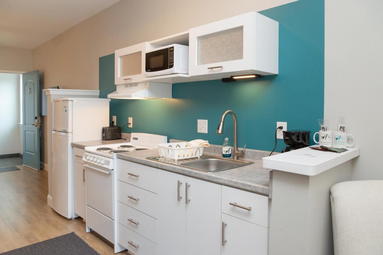 The Acorn Suites Mebane Exteriör bild